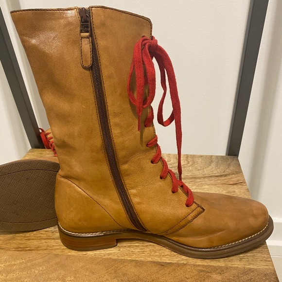 Cole Haan Nike AIR Women’s boots - Picture 3 of 5